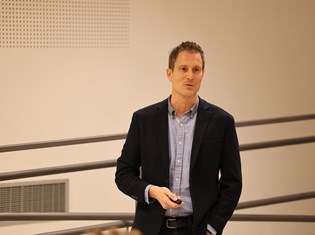 2025-12-03 20-09-15.jpeg